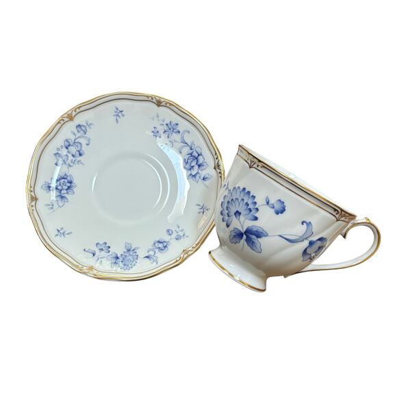 Wedgwood Ashbury footed cup & saucer set porcelain teacup England Porcelain - Picture 1 of 11